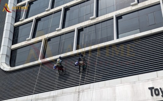 Exterior glass cleaning at SAMCO building